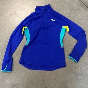 Women’s FILA performance running top size small